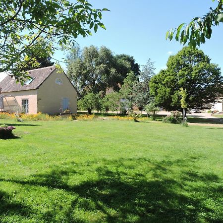 Gite De La Hertaudiere Montbizot Exterior photo